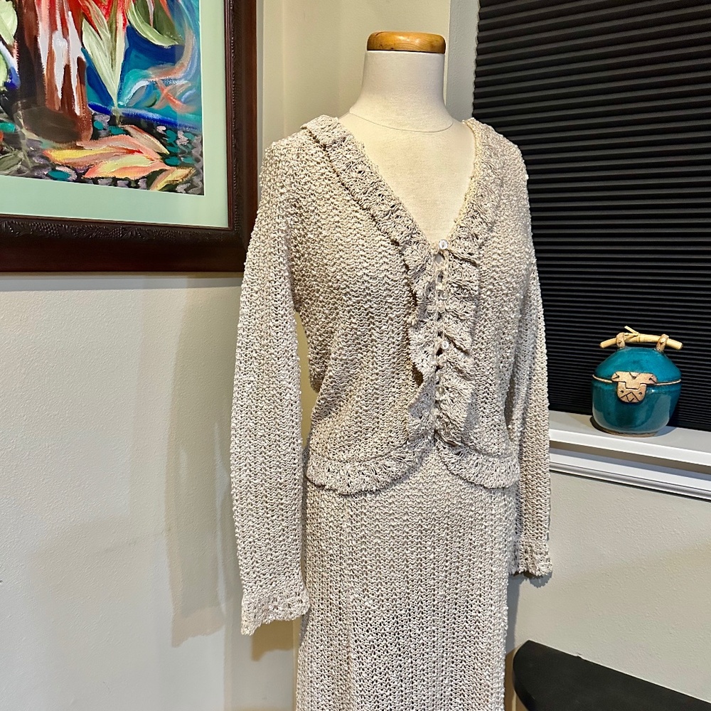 Vtg. 1970s Vonnie Reynold’s Irish Linen 2 Pc. Ecru Knit Skirt & Jacket Ensemble